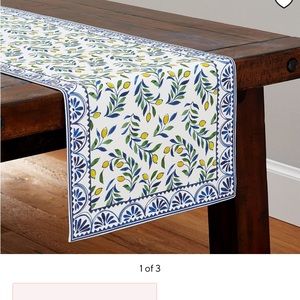 Pottery Barn Jardin Lemon Table Runner